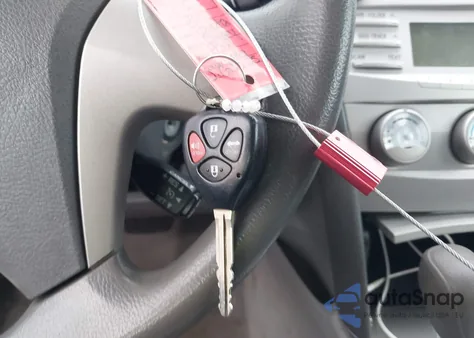 2011 Toyota Camry Le z USA, uszkodzony, nr VIN 4T1BF3EK2BU601517